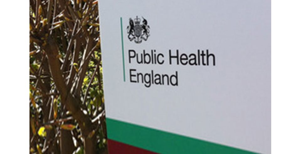 Επιστημονική ανασκόπηση για όλα όσα γνωρίζουμε για το άτμισμα, από τον Δημόσιο Οργανισμό Υγείας της Αγγλίας